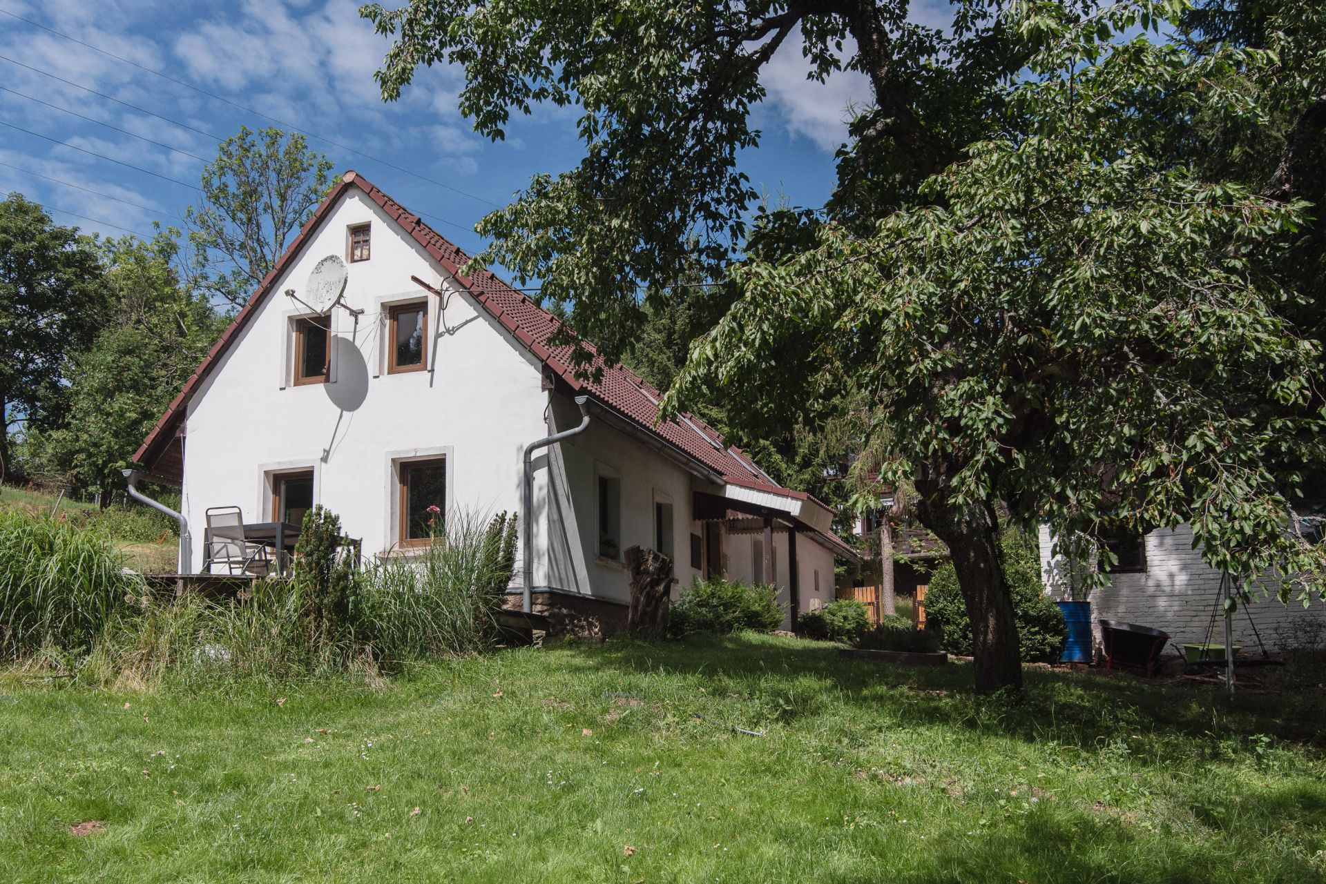 Prodej chalupy s pozemkem 3689 m2 v Javorníku v Krkonoších