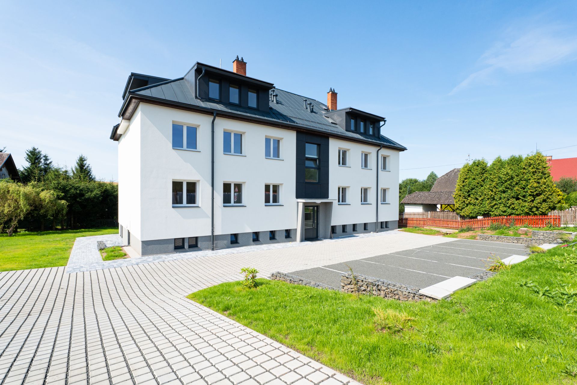 Byty o dispozici 1+kk, 2+kk a 3+kk v Dolní Branné u Vrchlabí - www.bytydb.cz